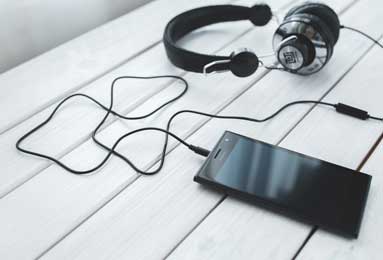 意甲争四大战上演鹬蚌相争，尤文罗马两败俱伤，科莫渔翁得利！